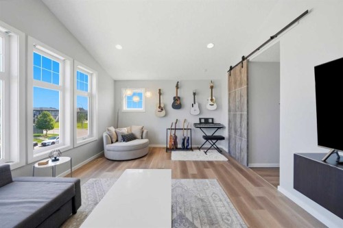 468 Mahogany Boulevard Se, Calgary, AB 