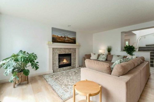 131 Westmount Hill, Okotoks, AB 