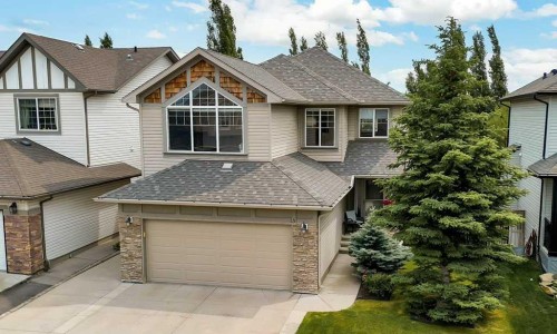 131 Westmount Hill, Okotoks, AB 