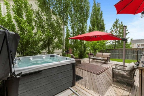 131 Westmount Hill, Okotoks, AB 