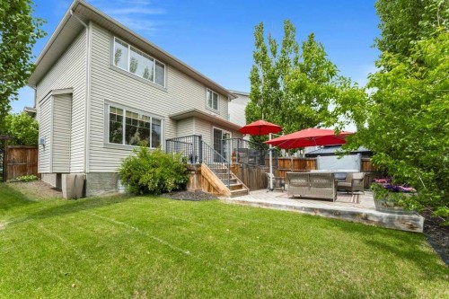 131 Westmount Hill, Okotoks, AB 
