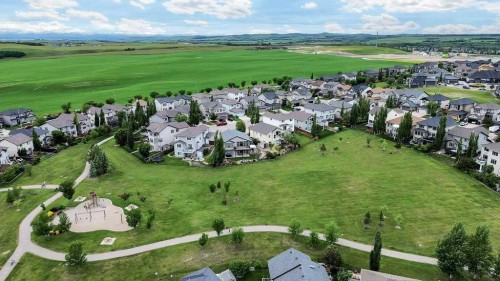 131 Westmount Hill, Okotoks, AB 