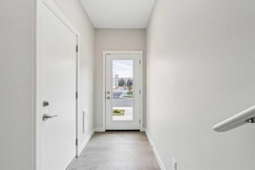 107 Shawnee Square Sw, Calgary, AB 