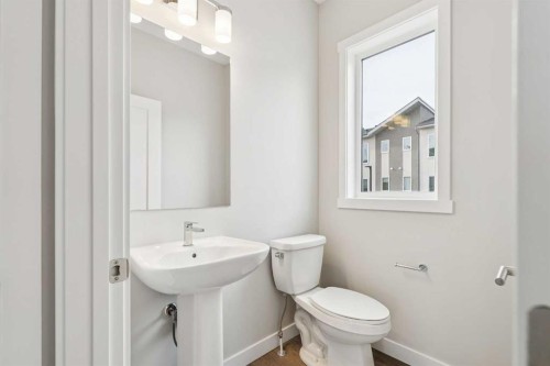 107 Shawnee Square Sw, Calgary, AB 
