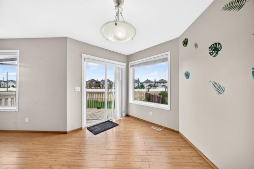 145 Martinvalley Crescent Ne, Calgary, AB 