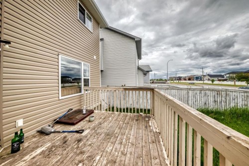 145 Martinvalley Crescent Ne, Calgary, AB 