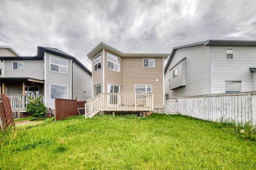 145 Martinvalley Crescent Ne, Calgary, AB 