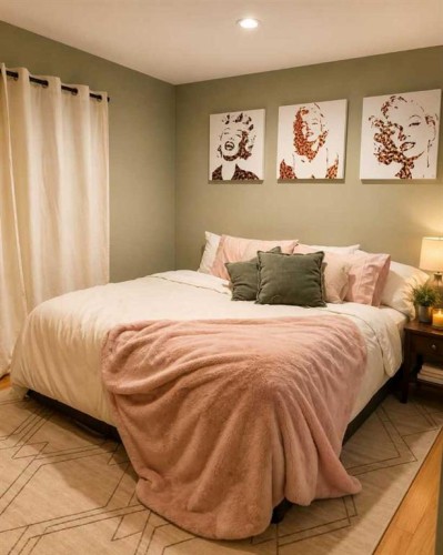 618 11 Avenue Ne, Calgary, AB - Indoor Photo Showing Bedroom