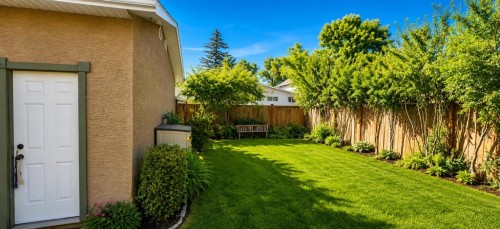 618 11 Avenue Ne, Calgary, AB - Outdoor