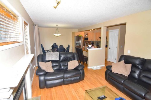110 Hillview Terrace, Strathmore, AB 