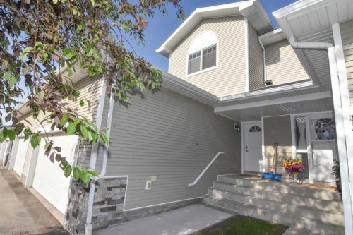110 Hillview Terrace, Strathmore, AB 
