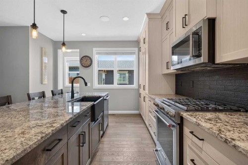 235 Evanscrest Way Nw, Calgary, AB 