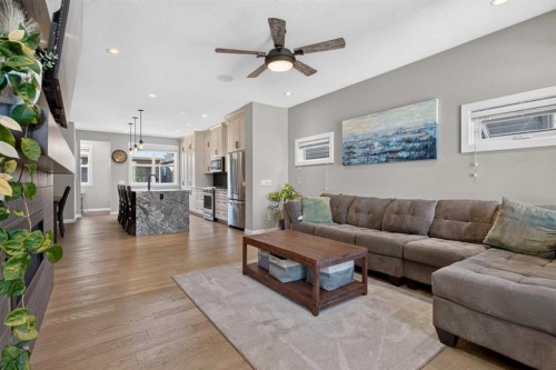 235 Evanscrest Way Nw, Calgary, AB 