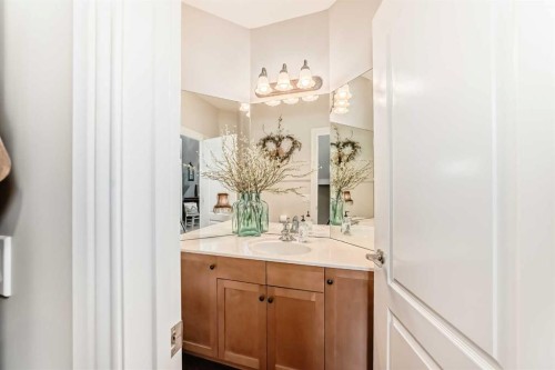12 Chapala Heath Se, Calgary, AB 
