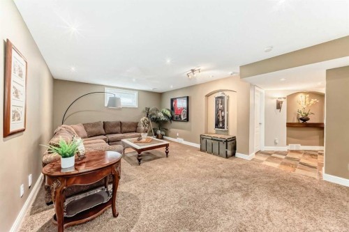 12 Chapala Heath Se, Calgary, AB 