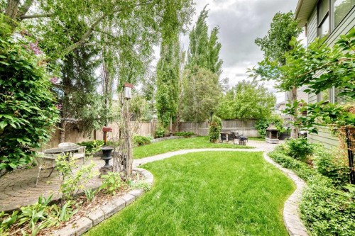 12 Chapala Heath Se, Calgary, AB 