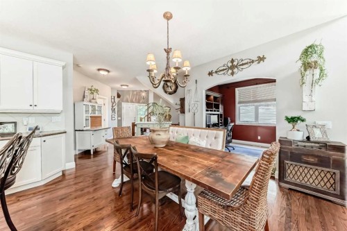 12 Chapala Heath Se, Calgary, AB 