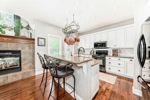 12 Chapala Heath Se, Calgary, AB 