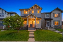 19 Skyview Point Road NE Calgary, AB T3N 0G9
