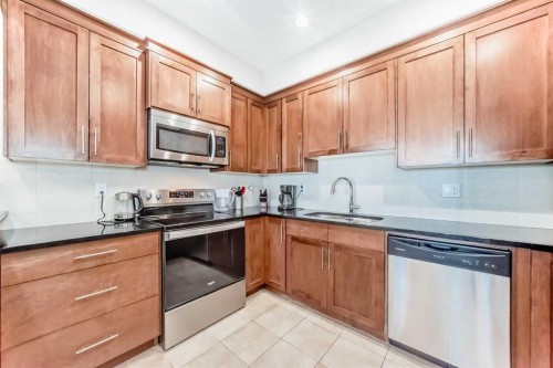 115-1005A Westmount Drive, Strathmore, AB 