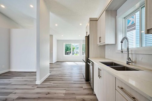 20 Erin Ridge Court Se, Calgary, AB 