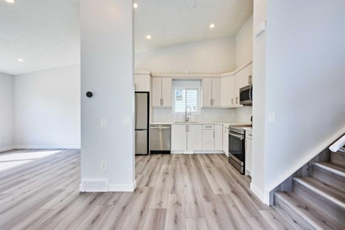 20 Erin Ridge Court Se, Calgary, AB 