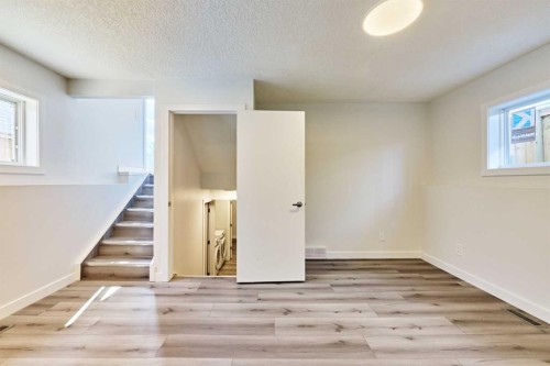 20 Erin Ridge Court Se, Calgary, AB 