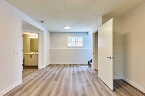 20 Erin Ridge Court Se, Calgary, AB 