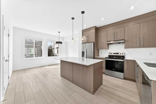 802-335 Creekside Boulevard Sw, Calgary, AB 