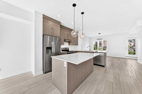 802-335 Creekside Boulevard Sw, Calgary, AB 