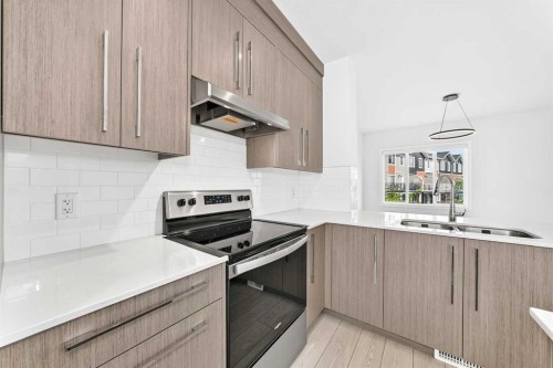 802-335 Creekside Boulevard Sw, Calgary, AB 