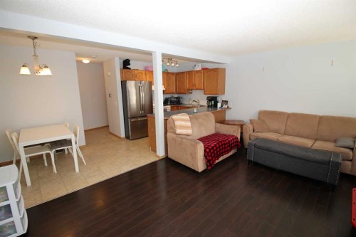 215 Millview Green Sw, Calgary, AB 