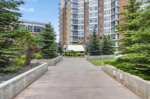 107-16 Varsity Estates Circle Nw, Calgary, AB 