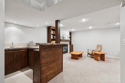 716 Cantree Road Sw, Calgary, AB 