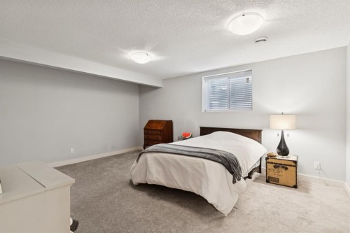 716 Cantree Road Sw, Calgary, AB 