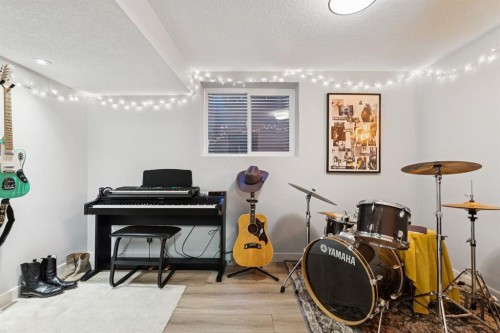 716 Cantree Road Sw, Calgary, AB 