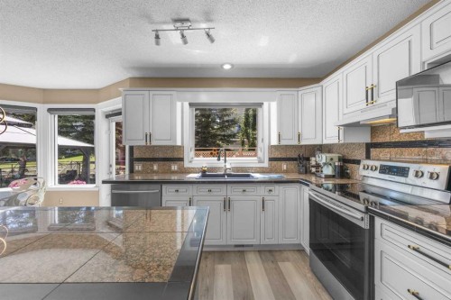 43 Hampstead Close Nw, Calgary, AB 