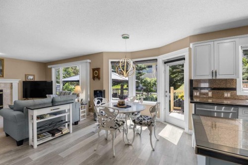 43 Hampstead Close Nw, Calgary, AB 