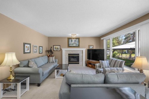 43 Hampstead Close Nw, Calgary, AB 