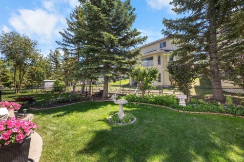 43 Hampstead Close Nw, Calgary, AB 