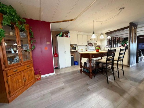 42-5800 46 Street, Olds, AB 