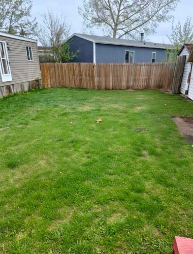 42-5800 46 Street, Olds, AB 
