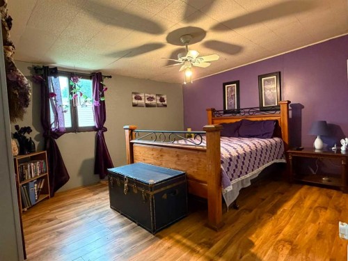42-5800 46 Street, Olds, AB 