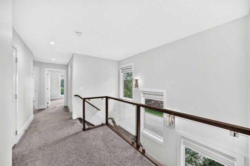 3490 7 Avenue Nw, Calgary, AB 