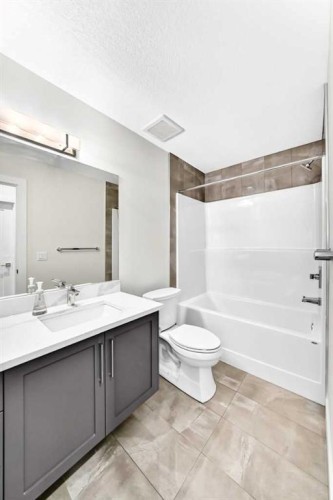 3490 7 Avenue Nw, Calgary, AB 