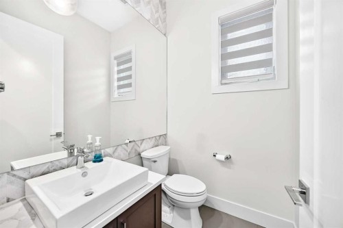 3490 7 Avenue Nw, Calgary, AB 