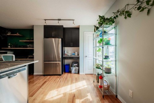 1310 Auburn Bay Square Se, Calgary, AB - Indoor Photo Showing Kitchen With Stainless Steel Kitchen