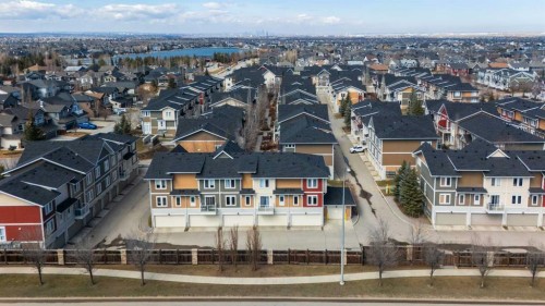 1310 Auburn Bay Square Se, Calgary, AB - Outdoor