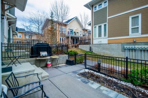 1310 Auburn Bay Square Se, Calgary, AB - Outdoor