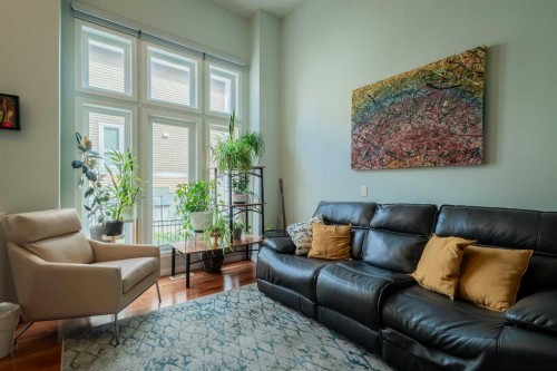 1310 Auburn Bay Square Se, Calgary, AB - Indoor Photo Showing Living Room